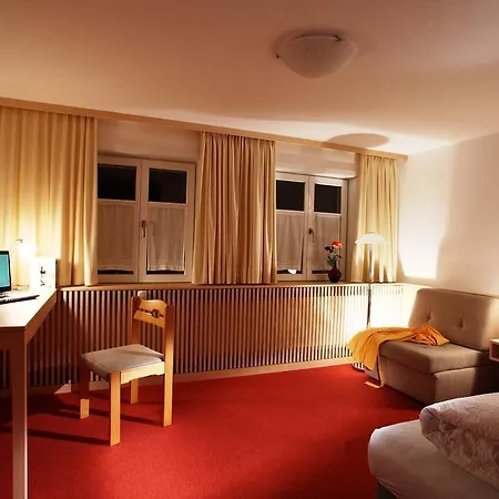 Fasten Hotel-pension Engel 3* Hittisau